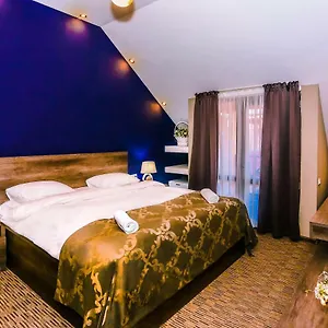 מלון Villa Hotel Tbilisi